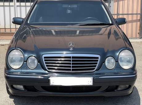 Mercedes E 280 2001