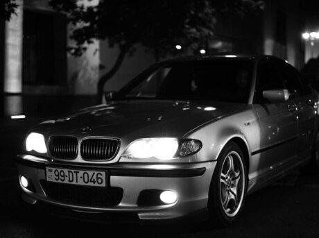 BMW 325 2002