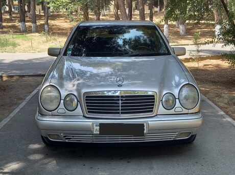 Mercedes E 240 1998