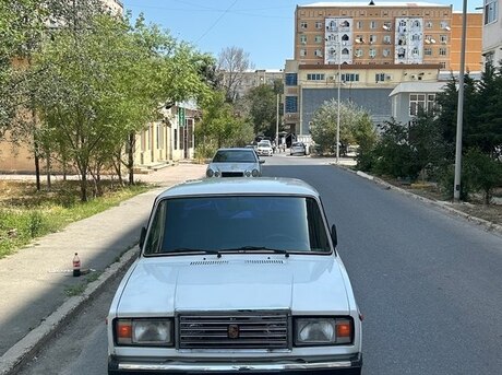 LADA (VAZ) 2107 2010