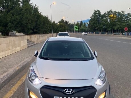 Hyundai i30 2013