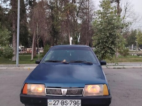 LADA (VAZ) 21099 2000