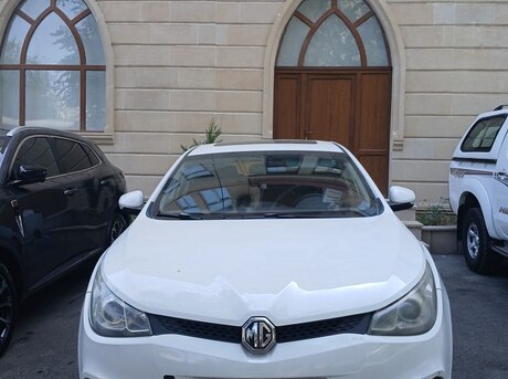 MG 5 2013