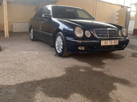 Mercedes E 280 2000