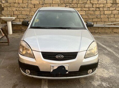 Kia Rio 2005