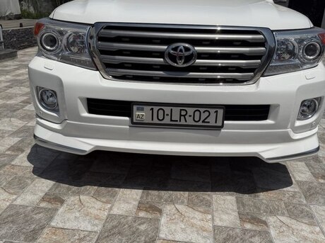 Toyota Land Cruiser 2010