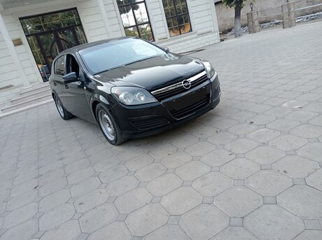 Opel Astra 2005