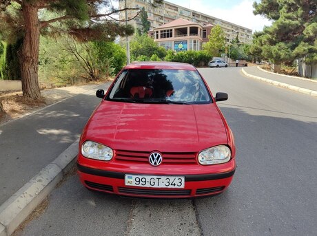 Volkswagen Golf 2002