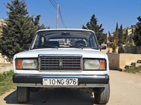 LADA (VAZ) 2107 2004