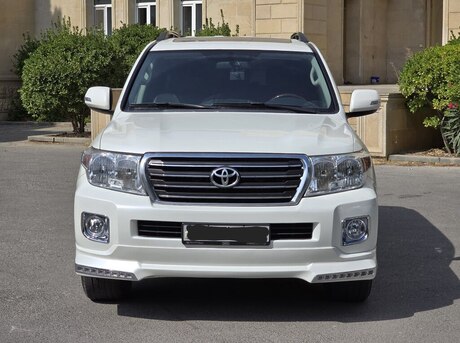 Toyota Land Cruiser 2010
