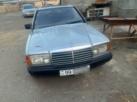 Mercedes 190 1989