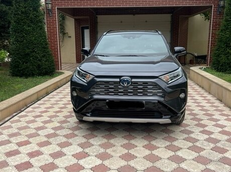 Toyota RAV4 2021