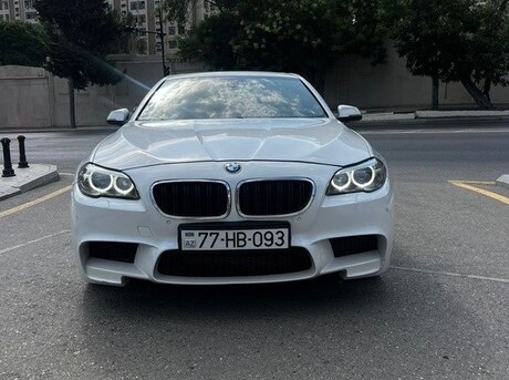 BMW 528