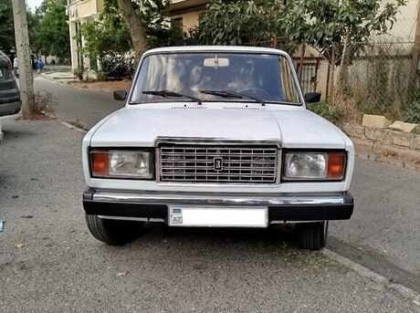 LADA (VAZ) 2107 2005
