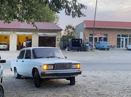 LADA (VAZ) 2107 2009