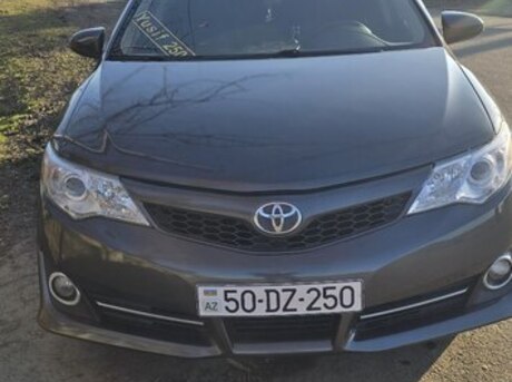 Toyota Camry 2012