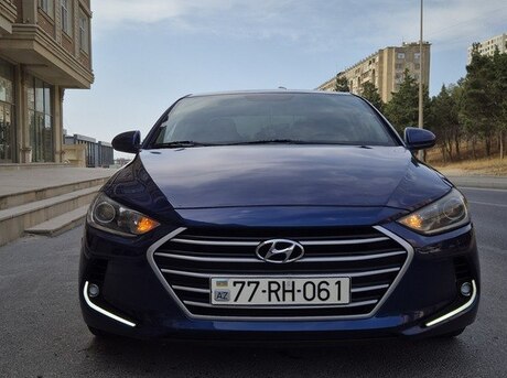 Hyundai Elantra 2017