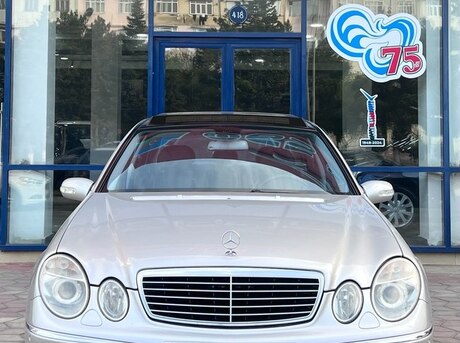 Mercedes E 240 2002