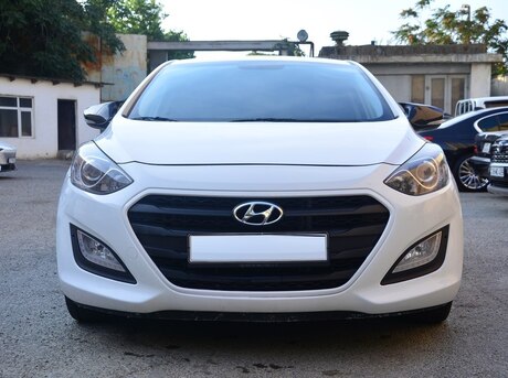 Hyundai i30 2016