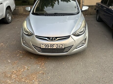Hyundai Elantra 2015