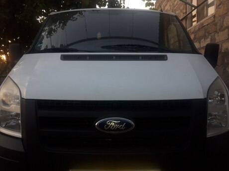 Ford Transit 2012