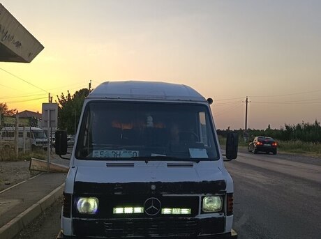 Mercedes 208 D 1994