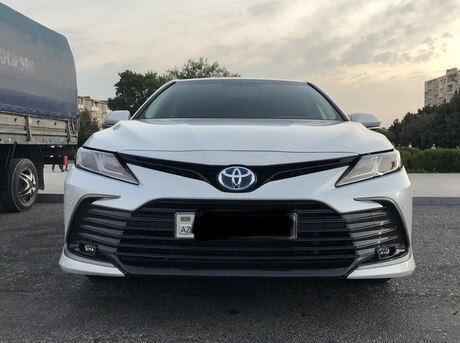 Toyota Camry 2023