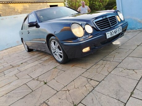 Mercedes E 240 2000