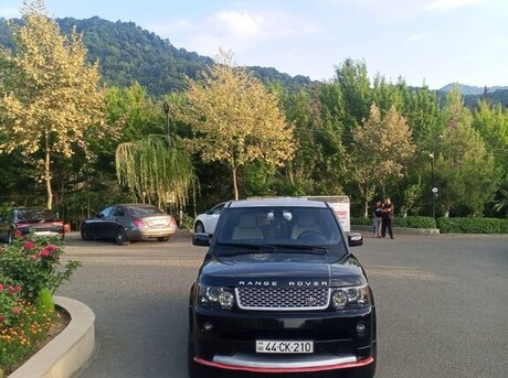 Land Rover RR Sport