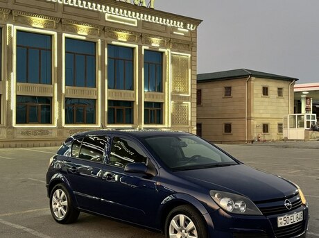 Opel Astra 2004