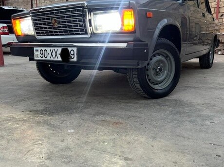LADA (VAZ) 2107 2010