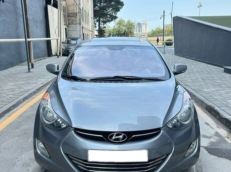 Hyundai Elantra 2013