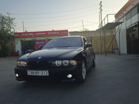 BMW 530 2003