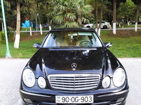 Mercedes E 220 d 2002