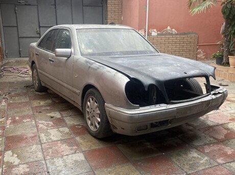 Mercedes E 240 1997