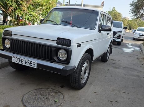 LADA (VAZ) Niva 2007
