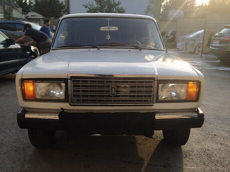 LADA (VAZ) 2107 2004