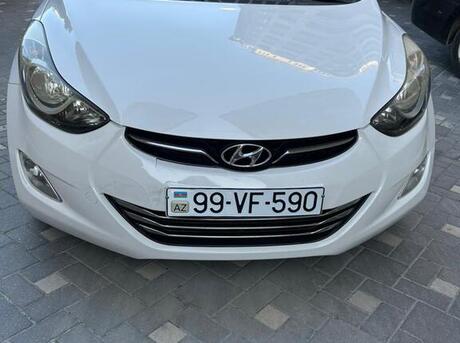 Hyundai Elantra 2013