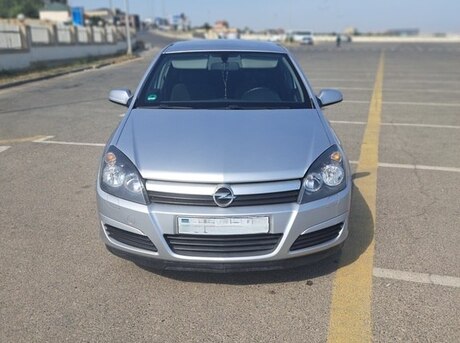 Opel Astra 2005