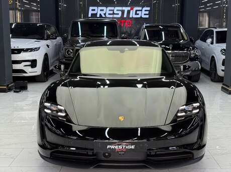 Porsche Taycan 4S