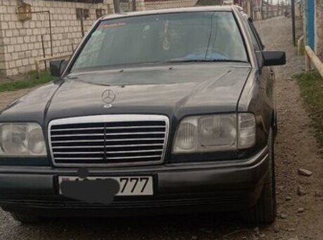 Mercedes E 220 1994