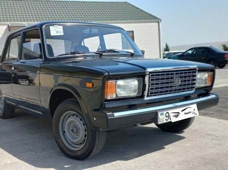 LADA (VAZ) 2107 2010