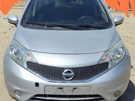 Nissan Note 2015