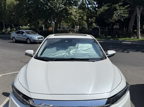 Honda Insight 2019
