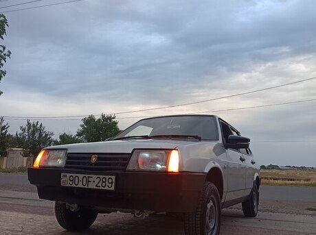 LADA (VAZ) 21099 2002