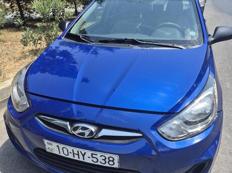 Hyundai Accent 2012