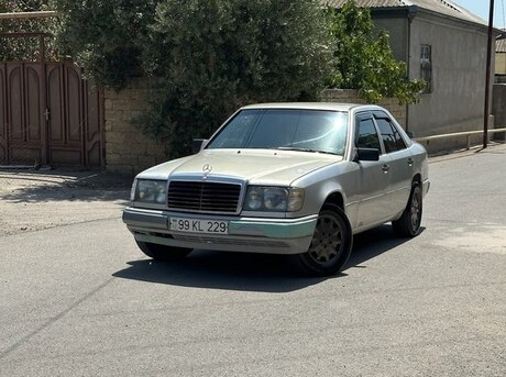 Mercedes E 200 d 1993