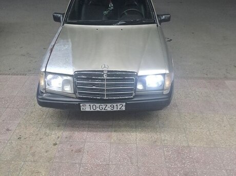 Mercedes E 300 d 1986