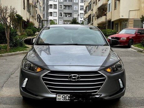 Hyundai Elantra 2017