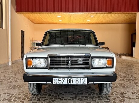 LADA (VAZ) 2107 2011